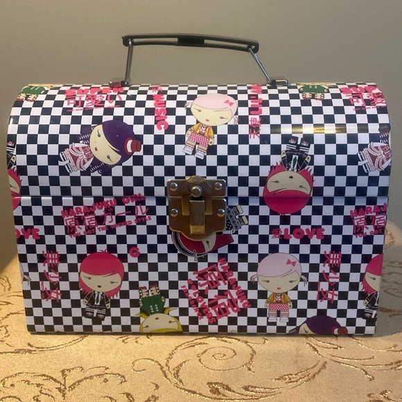 Other - Metal lunch box new condition. Never used